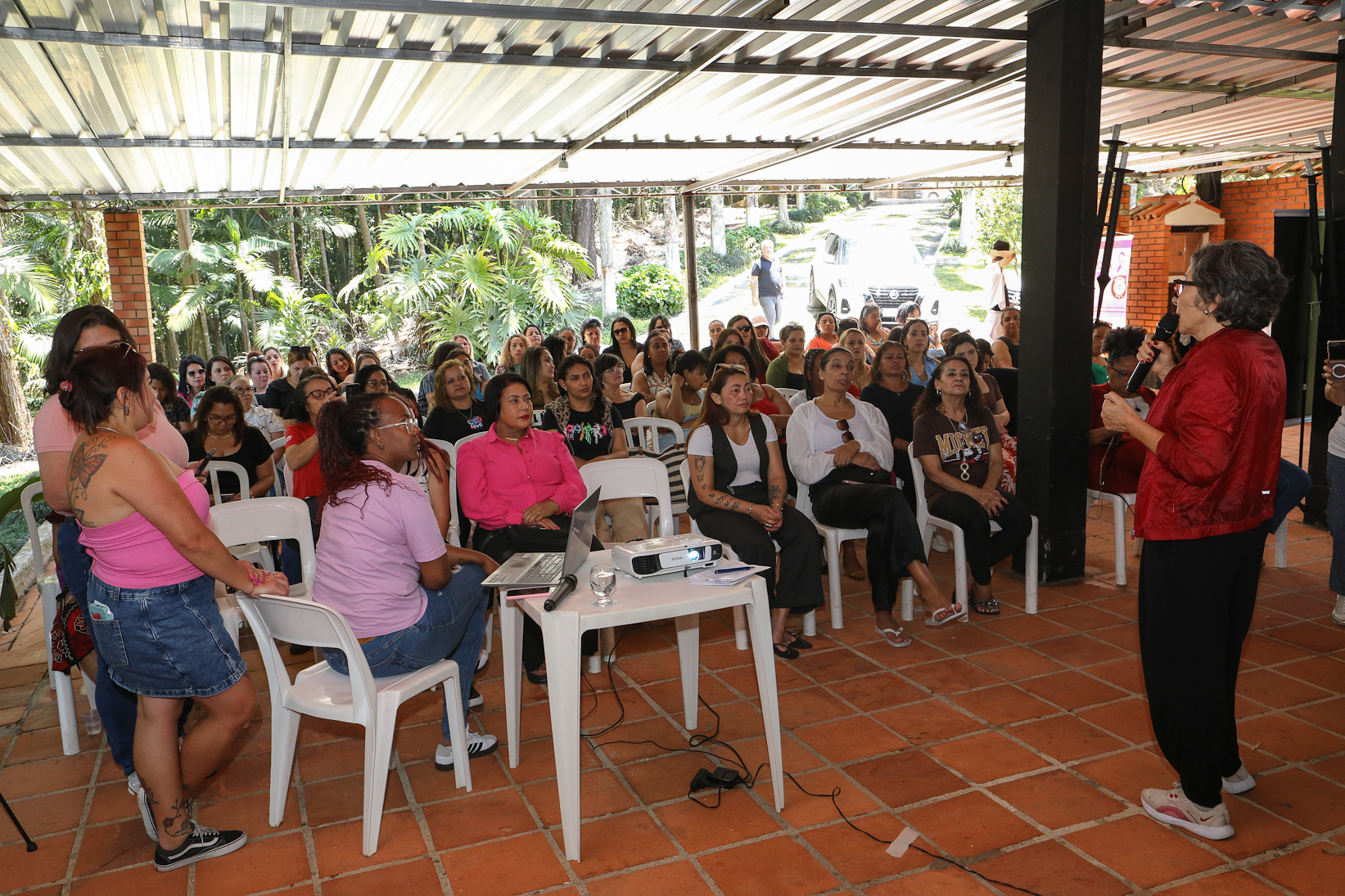 Encerramento do encontro das mulheres trabalhadoras químicas do abc realizado na Chácara Fortaleza. Rua José Marion, 597 - Finco, São Bernardo do Campo-SP. Fotos Dino Santos. Brasil_25_10_2025.