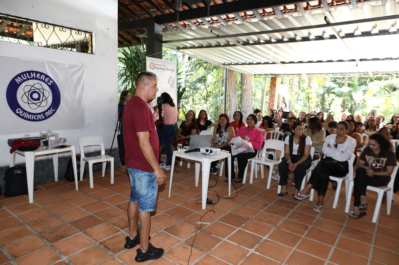 Encerramento do encontro das mulheres trabalhadoras químicas do abc realizado na Chácara Fortaleza. Rua José Marion, 597 - Finco, São Bernardo do Campo-SP. Fotos Dino Santos. Brasil_25_10_2025.