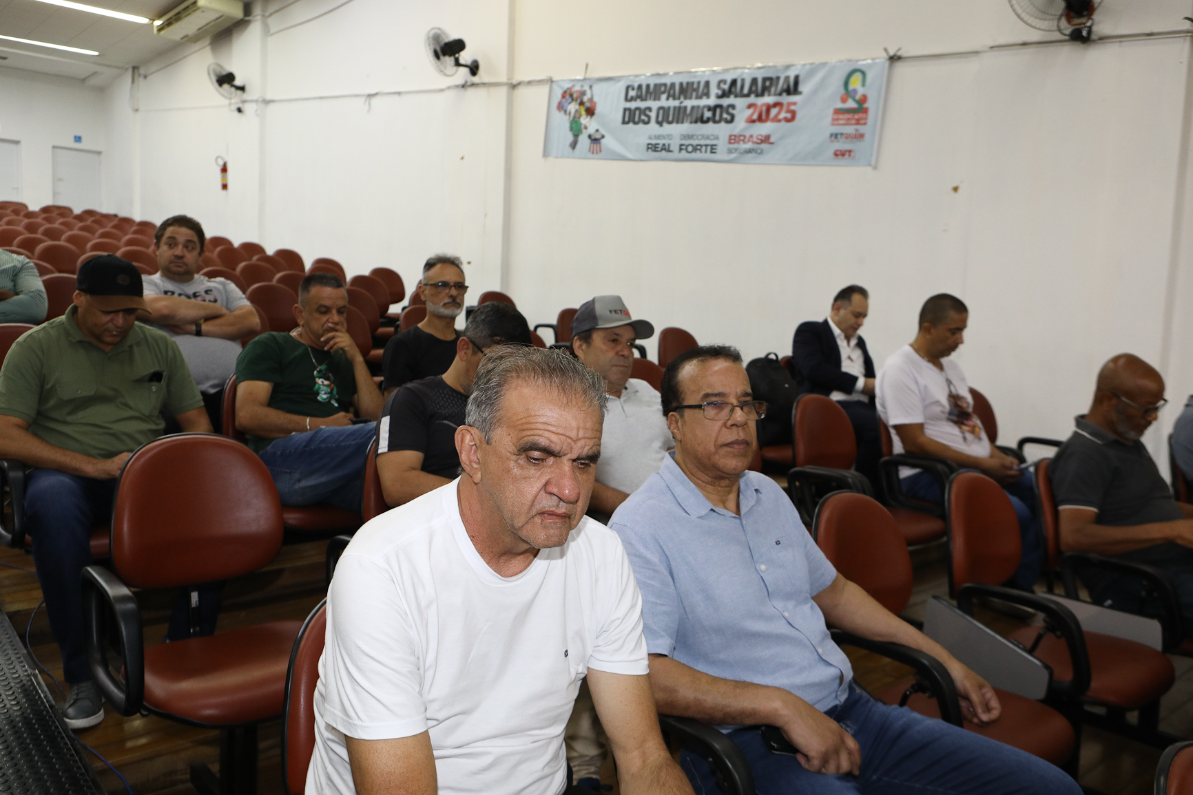 Entrega da pauta da campanha salarial do setor químico para a patronal no Sindicato dos Químicos de São Paulo. Rua Tamandaré, 348 - Liberdade, SP. Fotos Dino Santos. Brasil_06_10_2025.