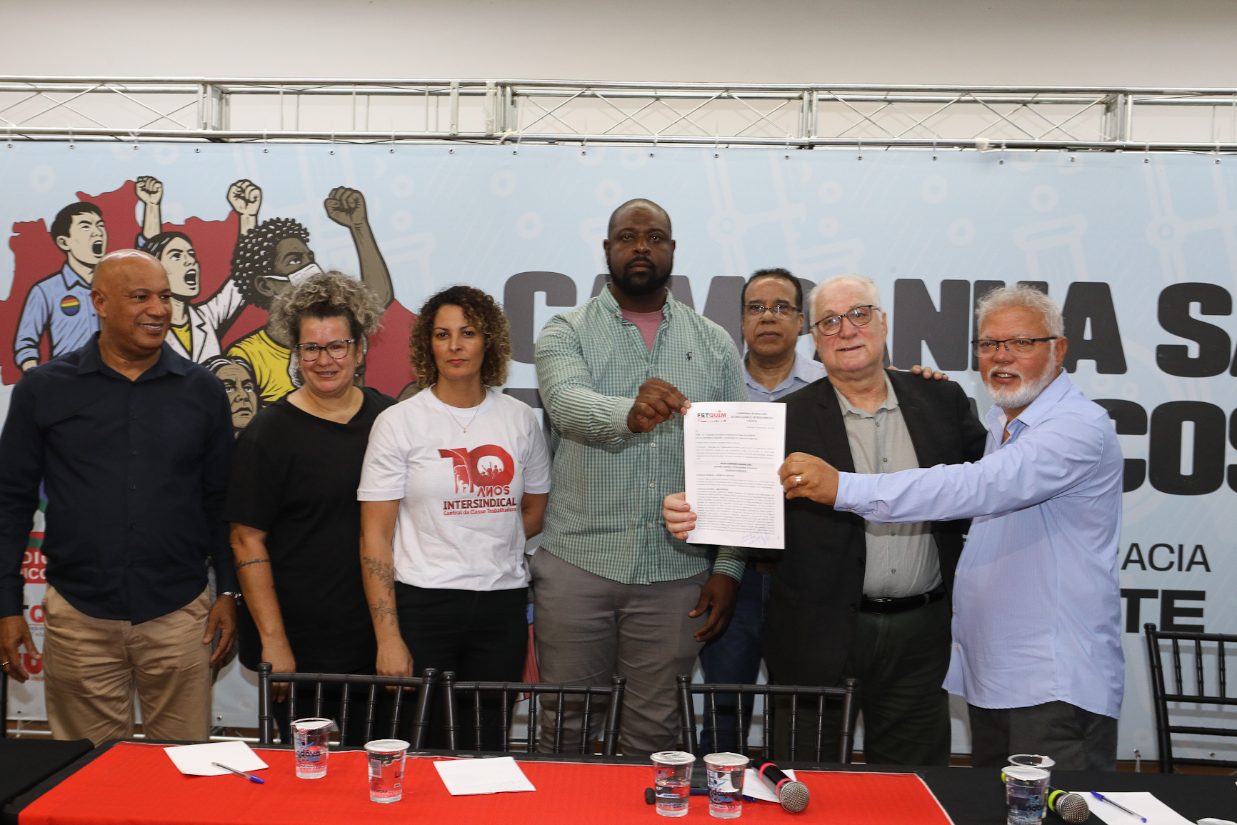 Entrega da pauta da campanha salarial do setor químico para a patronal no Sindicato dos Químicos de São Paulo. Rua Tamandaré, 348 - Liberdade, SP. Fotos Dino Santos. Brasil_06_10_2025.