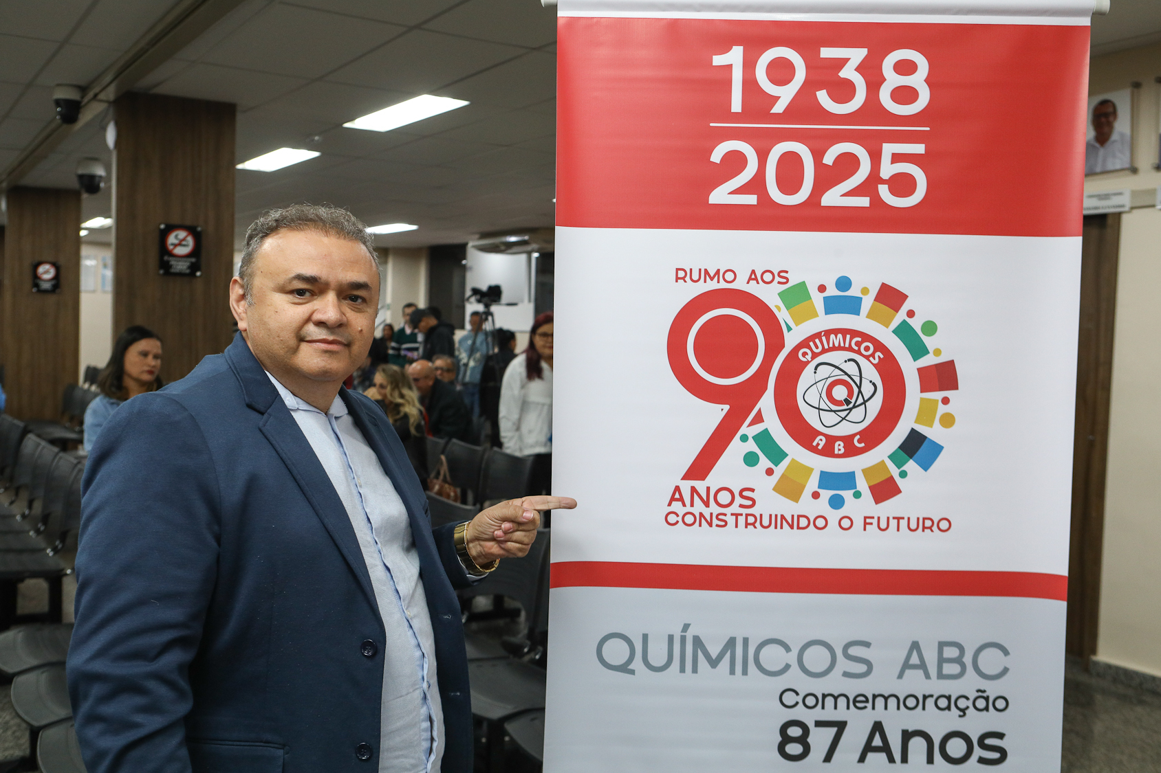 Homenagem ao Sindicato dos Químicos do ABC pelo aniversário de 87 anos com Diploma Legislativo de Honra ao Mérito Social pela autoria do vereador Orlando Vitoriano realizado na Câmara Municipal de Diadema. Av. Antonio Piranga, 474 - Centro de Diadema/SP. Fotos Dino Santos. Brasil_08_10_2025