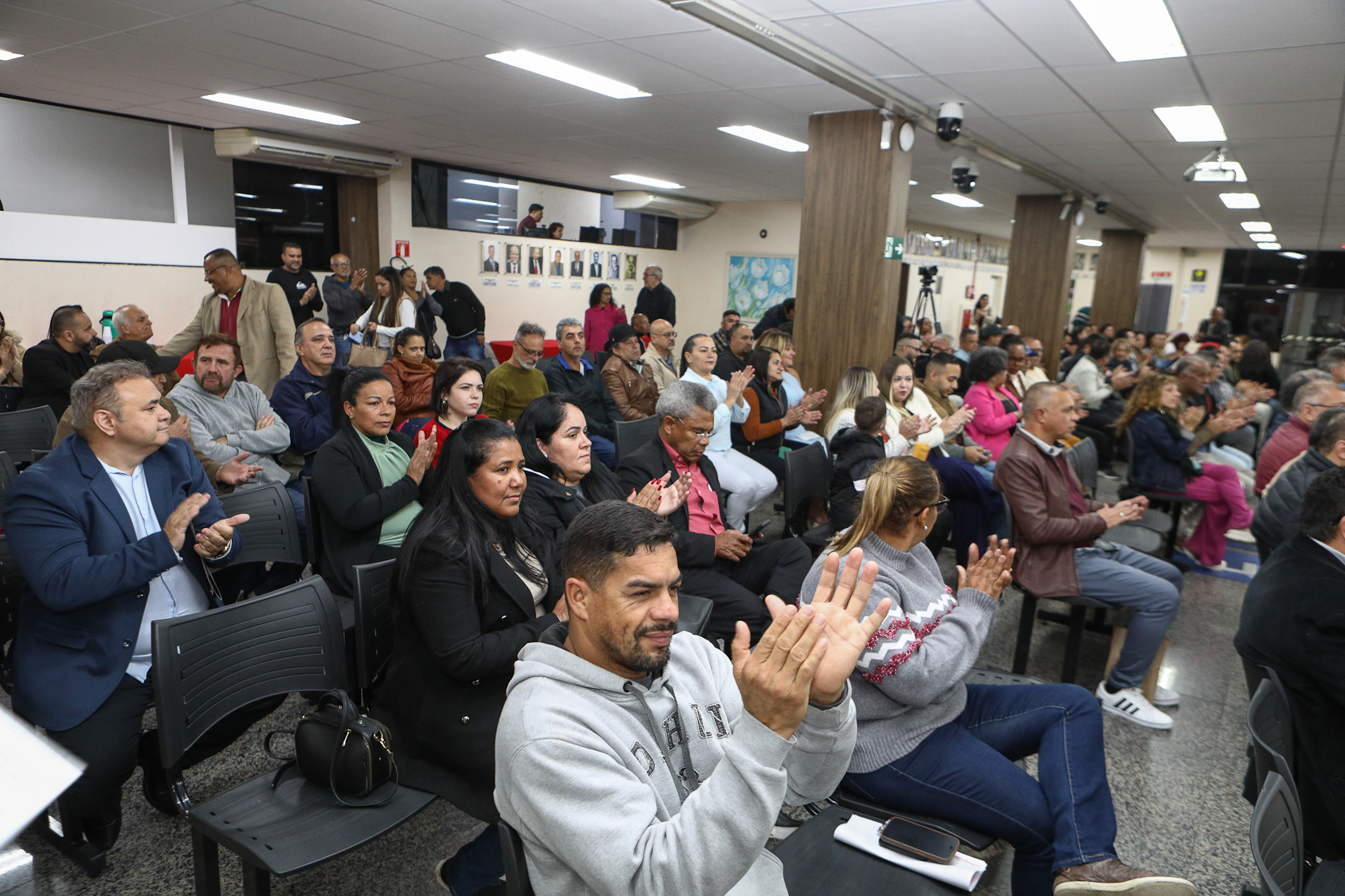 Homenagem ao Sindicato dos Químicos do ABC pelo aniversário de 87 anos com Diploma Legislativo de Honra ao Mérito Social pela autoria do vereador Orlando Vitoriano realizado na Câmara Municipal de Diadema. Av. Antonio Piranga, 474 - Centro de Diadema/SP. Fotos Dino Santos. Brasil_08_10_2025
