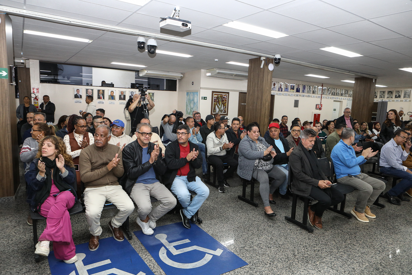 Homenagem ao Sindicato dos Químicos do ABC pelo aniversário de 87 anos com Diploma Legislativo de Honra ao Mérito Social pela autoria do vereador Orlando Vitoriano realizado na Câmara Municipal de Diadema. Av. Antonio Piranga, 474 - Centro de Diadema/SP. Fotos Dino Santos. Brasil_08_10_2025