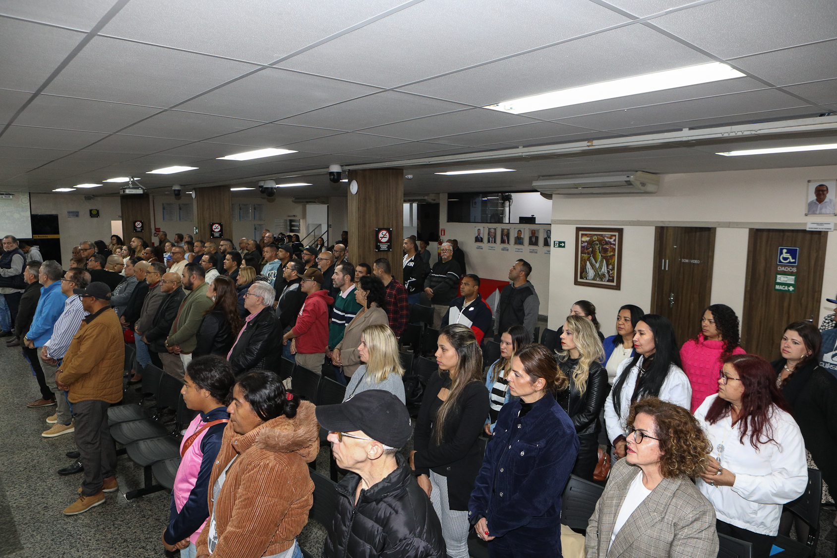 Homenagem ao Sindicato dos Químicos do ABC pelo aniversário de 87 anos com Diploma Legislativo de Honra ao Mérito Social pela autoria do vereador Orlando Vitoriano realizado na Câmara Municipal de Diadema. Av. Antonio Piranga, 474 - Centro de Diadema/SP. Fotos Dino Santos. Brasil_08_10_2025