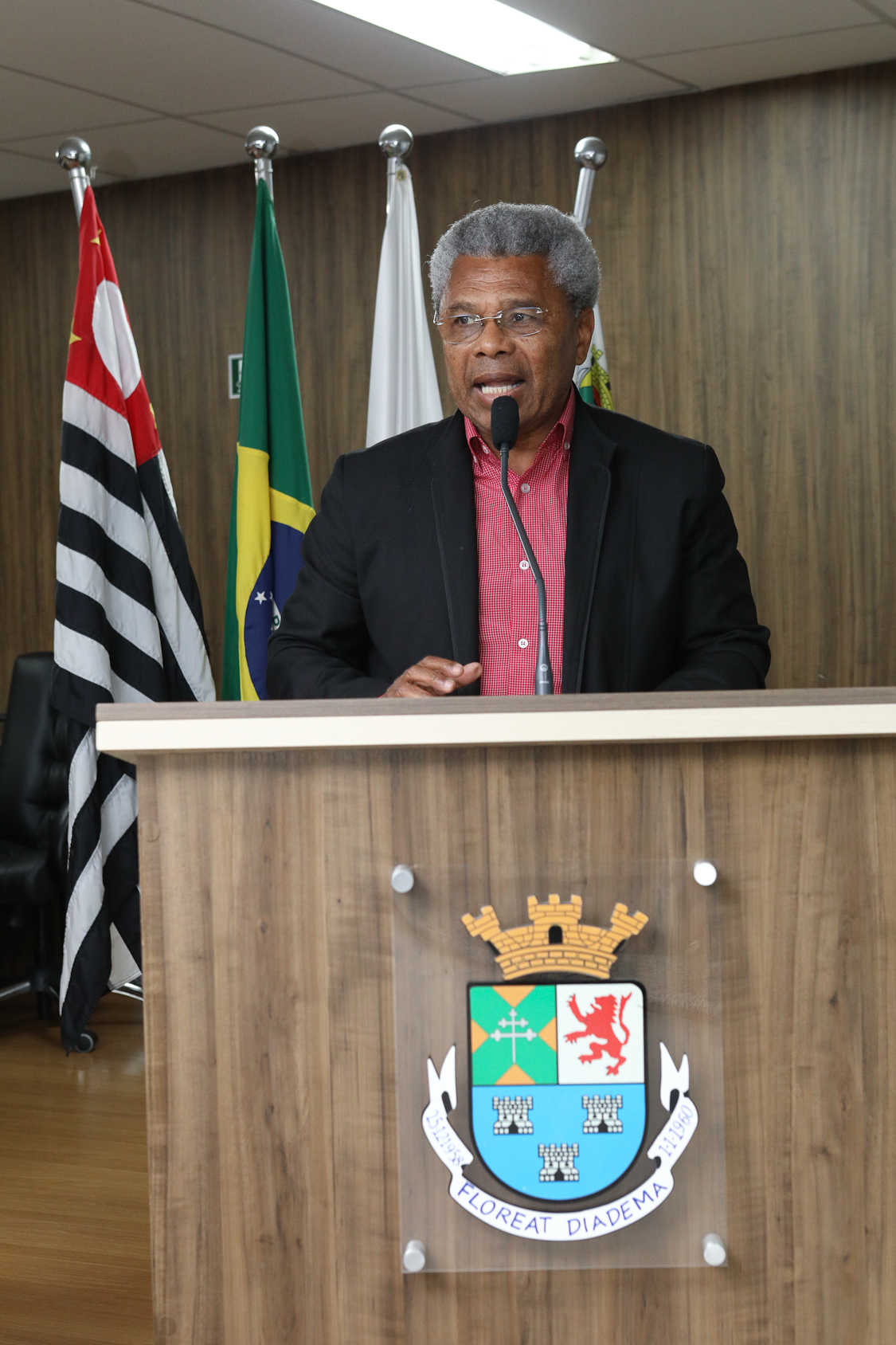 Homenagem ao Sindicato dos Químicos do ABC pelo aniversário de 87 anos com Diploma Legislativo de Honra ao Mérito Social pela autoria do vereador Orlando Vitoriano realizado na Câmara Municipal de Diadema. Av. Antonio Piranga, 474 - Centro de Diadema/SP. Fotos Dino Santos. Brasil_08_10_2025