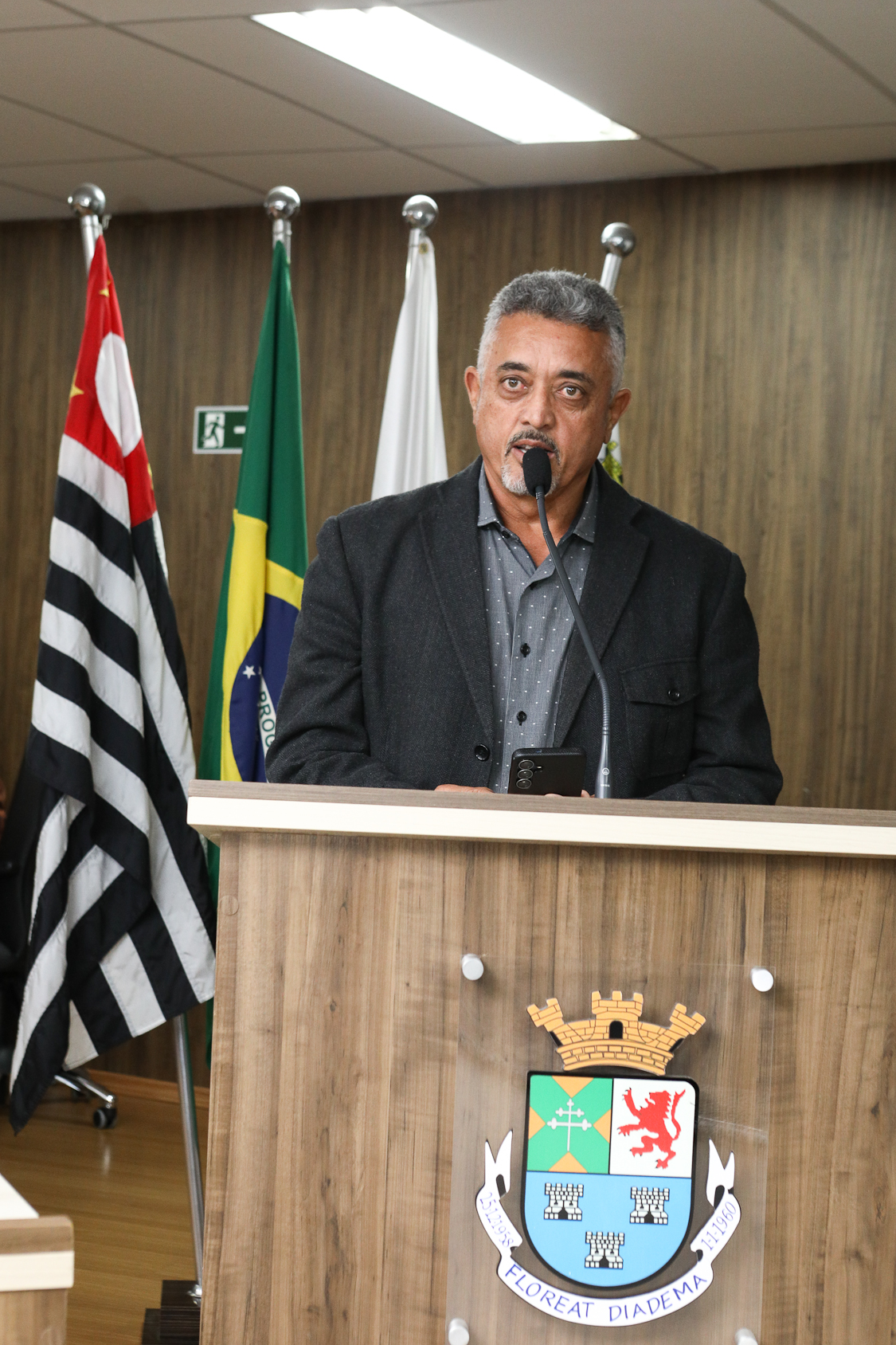 Homenagem ao Sindicato dos Químicos do ABC pelo aniversário de 87 anos com Diploma Legislativo de Honra ao Mérito Social pela autoria do vereador Orlando Vitoriano realizado na Câmara Municipal de Diadema. Av. Antonio Piranga, 474 - Centro de Diadema/SP. Fotos Dino Santos. Brasil_08_10_2025
