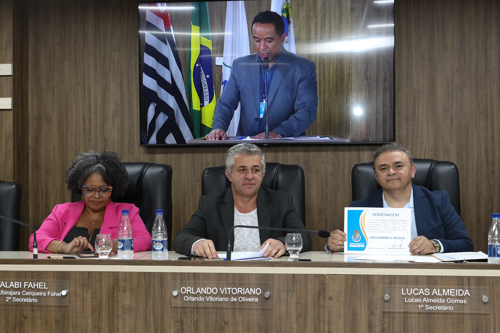 Homenagem ao Sindicato dos Químicos do ABC pelo aniversário de 87 anos com Diploma Legislativo de Honra ao Mérito Social pela autoria do vereador Orlando Vitoriano realizado na Câmara Municipal de Diadema. Av. Antonio Piranga, 474 - Centro de Diadema/SP. Fotos Dino Santos. Brasil_08_10_2025
