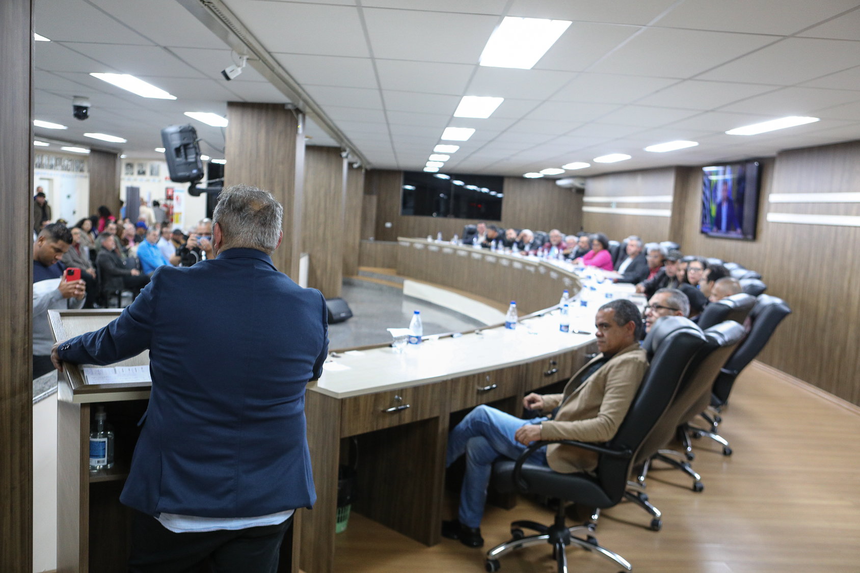 Homenagem a José Evandro Alves da Silva com a Diploma Legislativo de Honra ao Mérito Social de autória do vereador Orlando Vitoriano realizado na Câmara Municipal de Diadema-SP. Fotos Dino Santos. Brasil_08_10_2025.