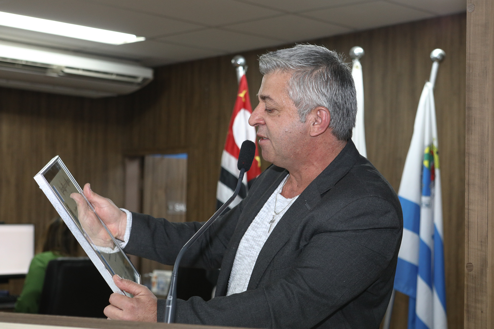Homenagem a José Evandro Alves da Silva com a Diploma Legislativo de Honra ao Mérito Social de autória do vereador Orlando Vitoriano realizado na Câmara Municipal de Diadema-SP. Fotos Dino Santos. Brasil_08_10_2025.