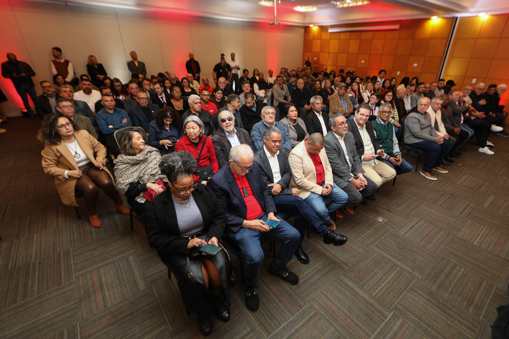 Abertura do lançamento Rumo aos 90 anos do Sindicato dos Químicos do ABC realizado no Hotel Braston. Av. Industrial, 885 -  Santo André/SP. Fotos Dino Santos. Brasil_10_10_2025.