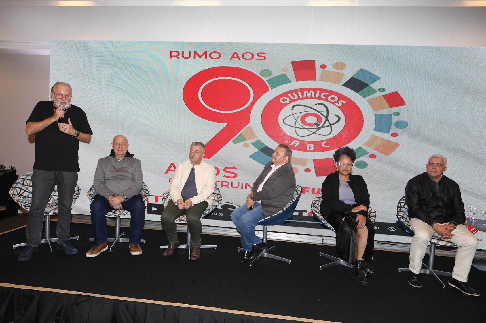 Mesas de saudações no lançamento rumo aos 90 anos do Sindicato dos Químiocos do ABC realizado no Hotel Braston. Av. Industrial, 885 -  Santo André/SP. Fotos Dino Santos. Brasil_10_10_2025.