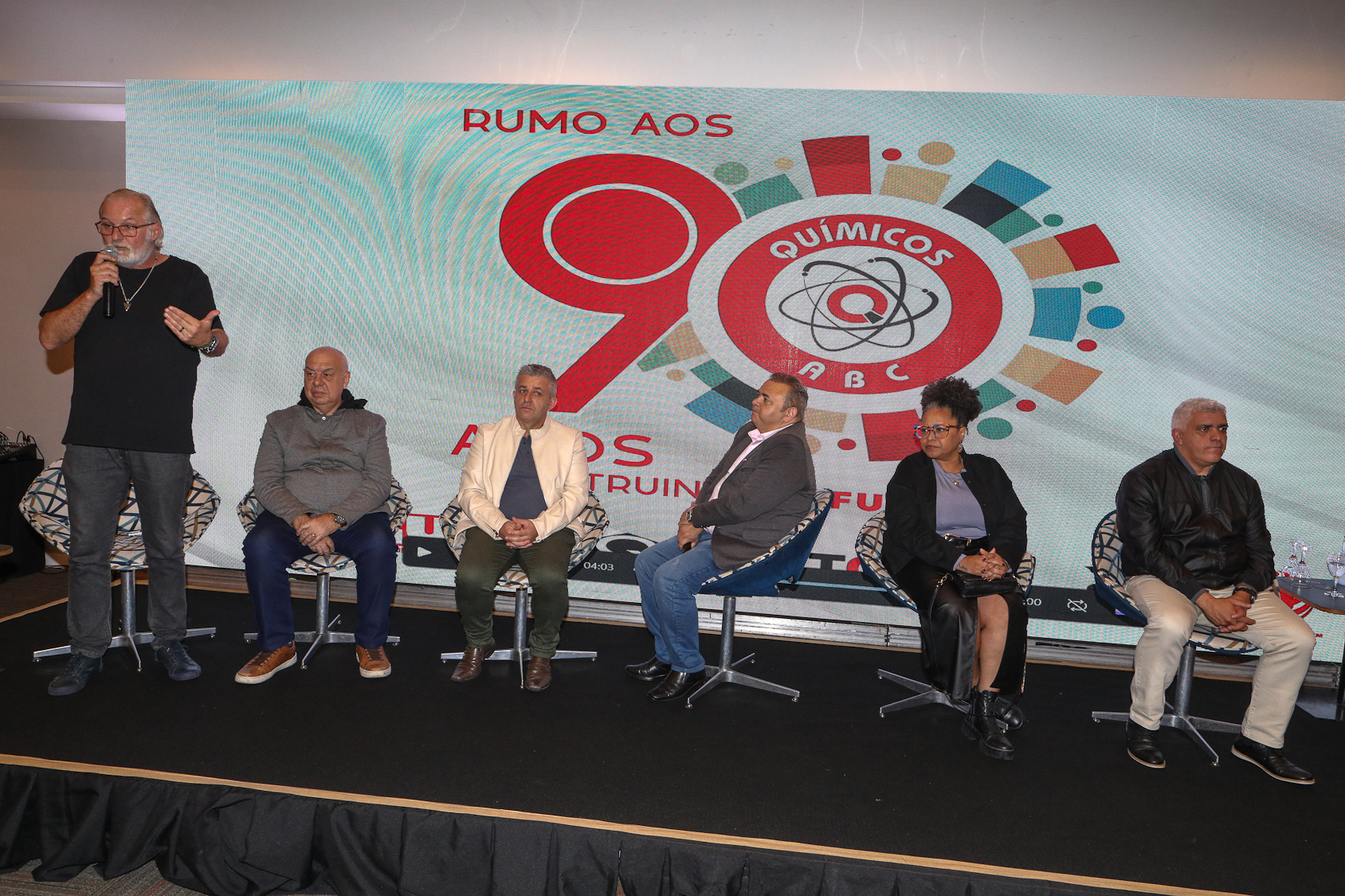 Mesas de saudações no lançamento rumo aos 90 anos do Sindicato dos Químiocos do ABC realizado no Hotel Braston. Av. Industrial, 885 -  Santo André/SP. Fotos Dino Santos. Brasil_10_10_2025.