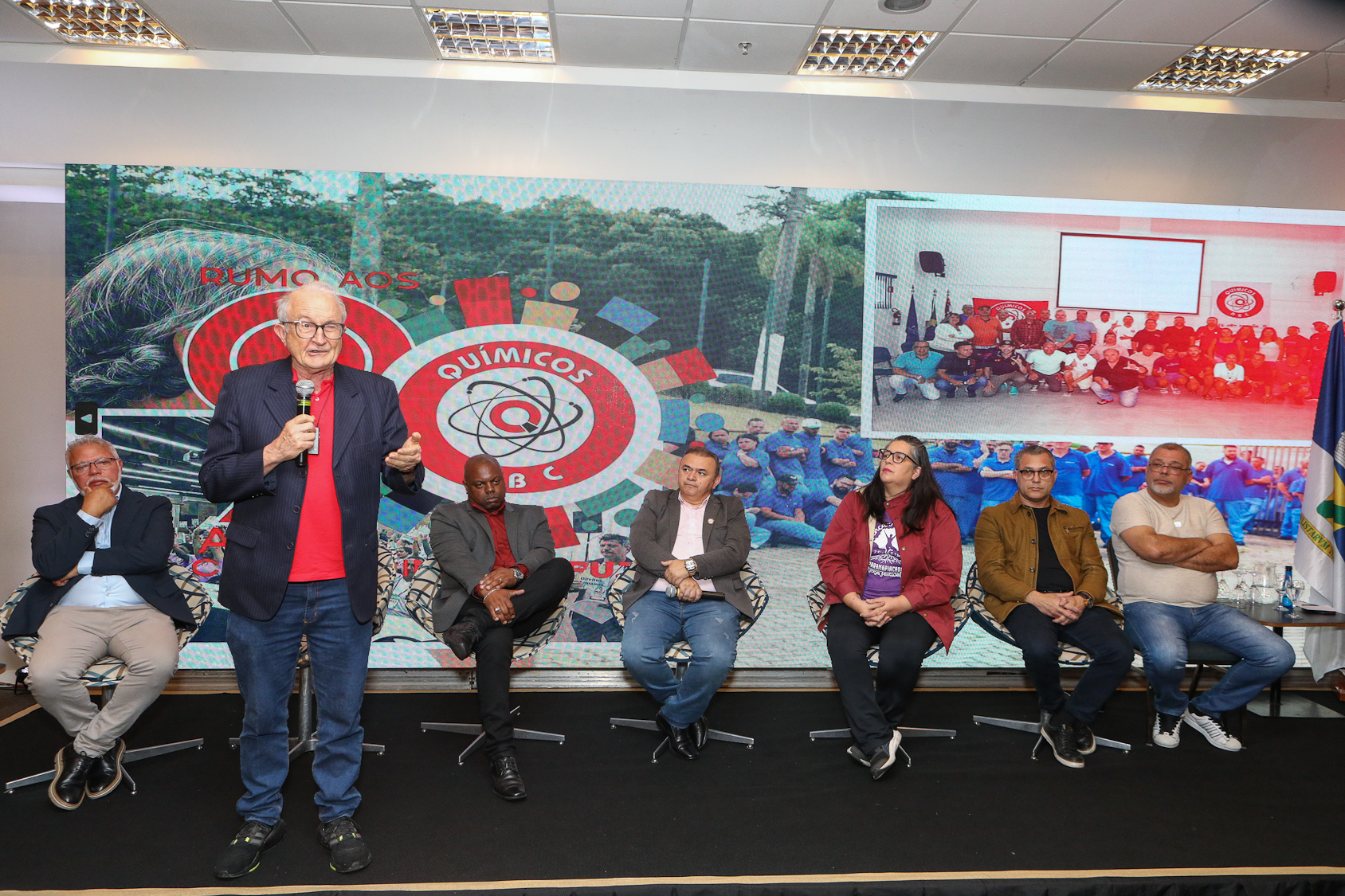 Mesas de saudações no lançamento rumo aos 90 anos do Sindicato dos Químiocos do ABC realizado no Hotel Braston. Av. Industrial, 885 -  Santo André/SP. Fotos Dino Santos. Brasil_10_10_2025.