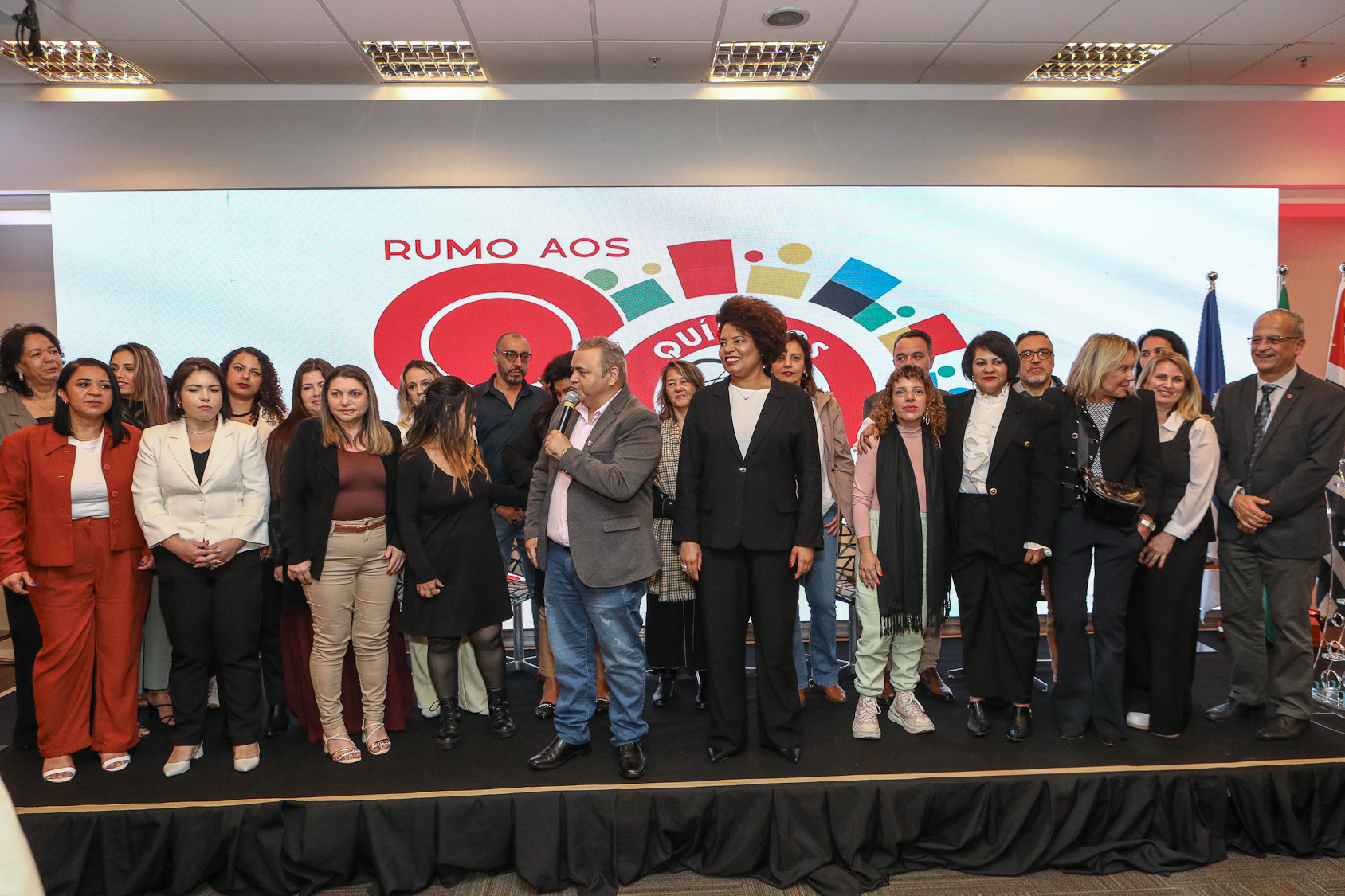 Mesa final de saudações no lançamento rumo aos 90 anos do Sindicato dos Químiocos do ABC realizado no Hotel Braston. Av. Industrial, 885 - Santo André/SP. Fotos Dino Santos. Brasil_10_10_2025.