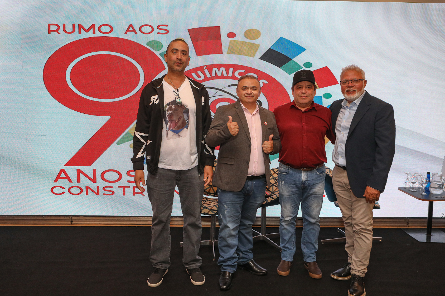 Mesa final de saudações no lançamento rumo aos 90 anos do Sindicato dos Químiocos do ABC realizado no Hotel Braston. Av. Industrial, 885 - Santo André/SP. Fotos Dino Santos. Brasil_10_10_2025.