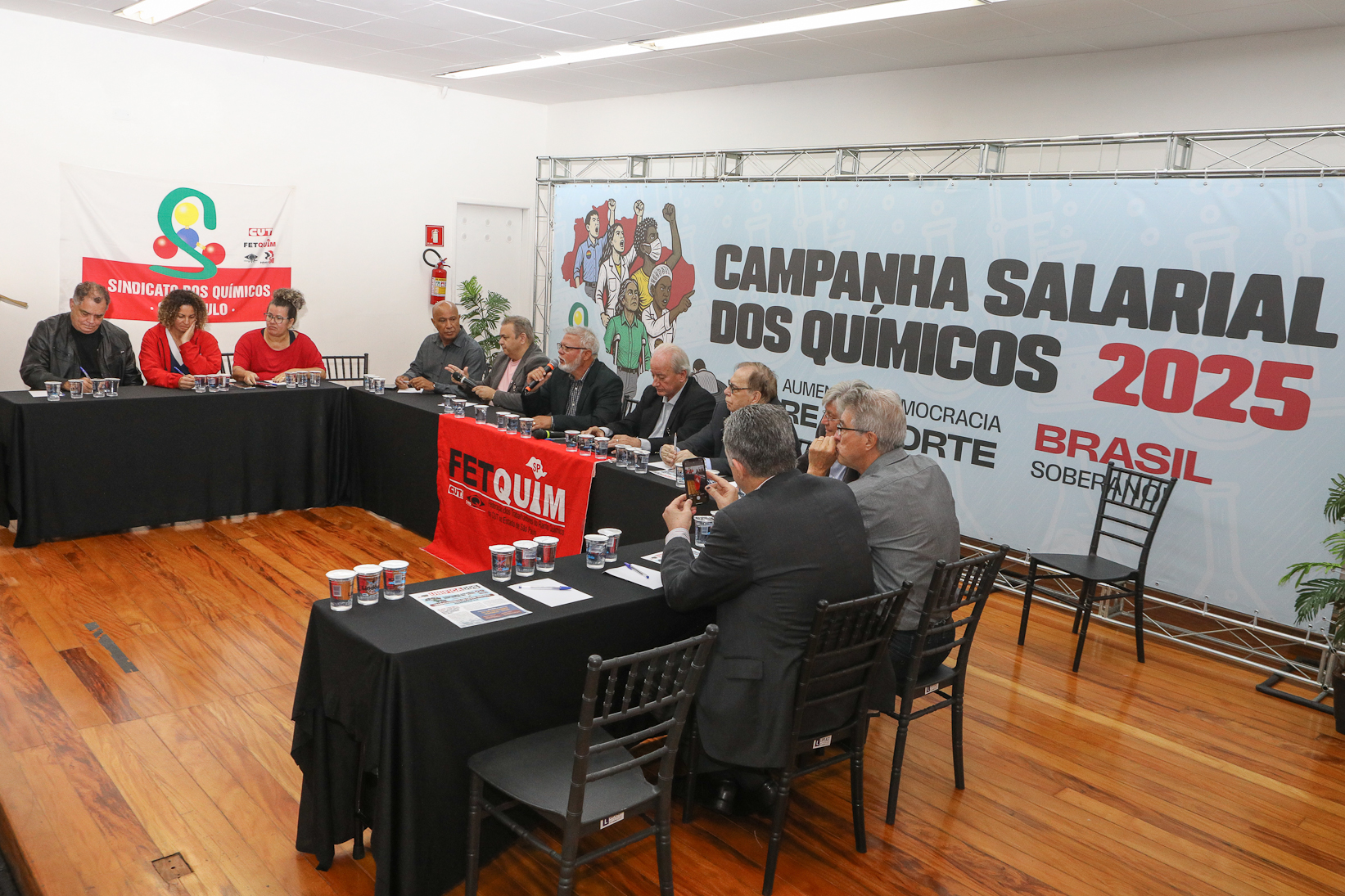 Rodada de negociação da campanha salarial de 2025/2026 do setor químico realizado no Sindicato dos Químicos de São Paulo. Rua Tamandaré, 348 - Liberdade, São Paulo/SP. Fotos Dino Santos. Brasil_31_10_2025.