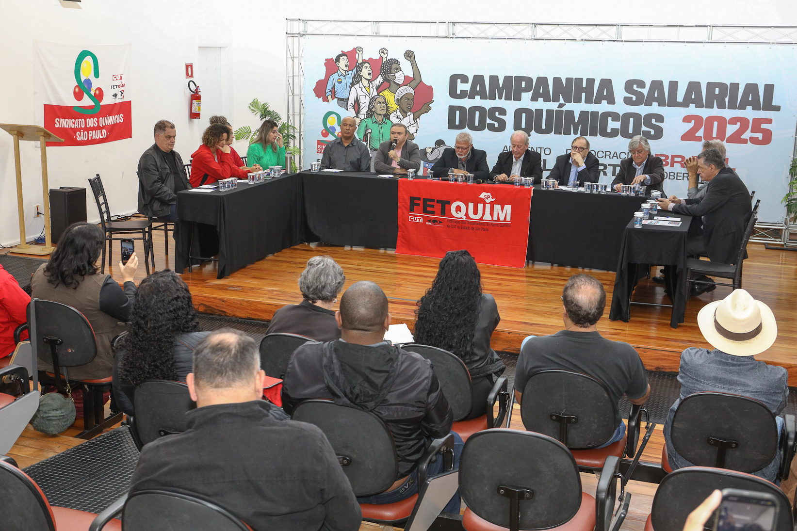 Rodada de negociação da campanha salarial de 2025/2026 do setor químico realizado no Sindicato dos Químicos de São Paulo. Rua Tamandaré, 348 - Liberdade, São Paulo/SP. Fotos Dino Santos. Brasil_31_10_2025.