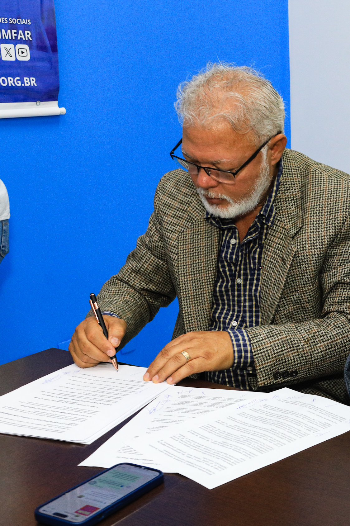 Assinatura do acordo coletivo do setor químico 2025/2026 na FEQUIMFAR. Rua Tamandaré, 120 - Liberdade/SP. Fotos Dino Santos. Brasil_13_11_2025.