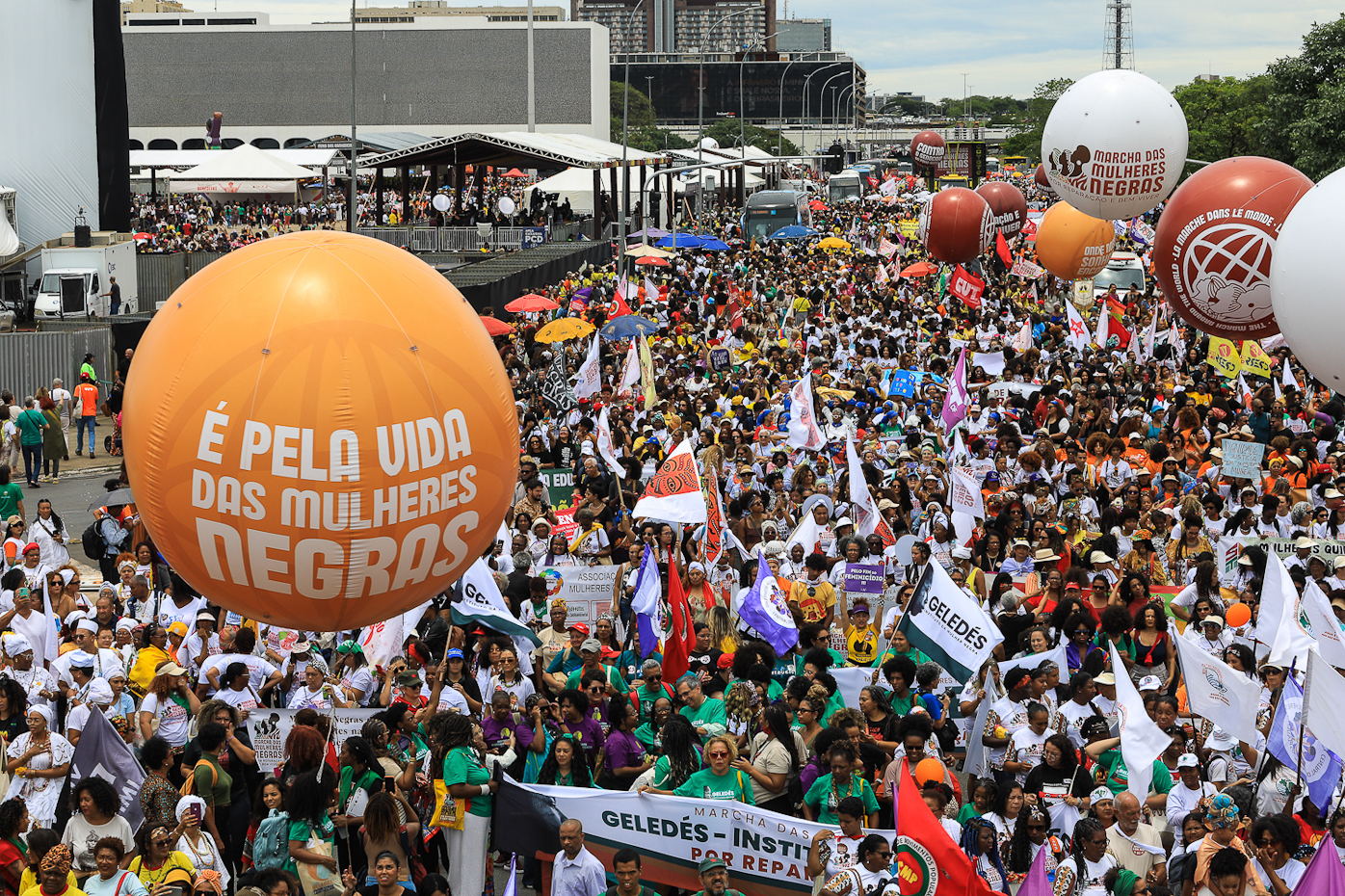2ª Marcha Nacional das Mulheres Negras realizada em Brasília. Concentra no espaço do Museu Nacional de Brasília. Fotos Dino Santos_25_11_2025.