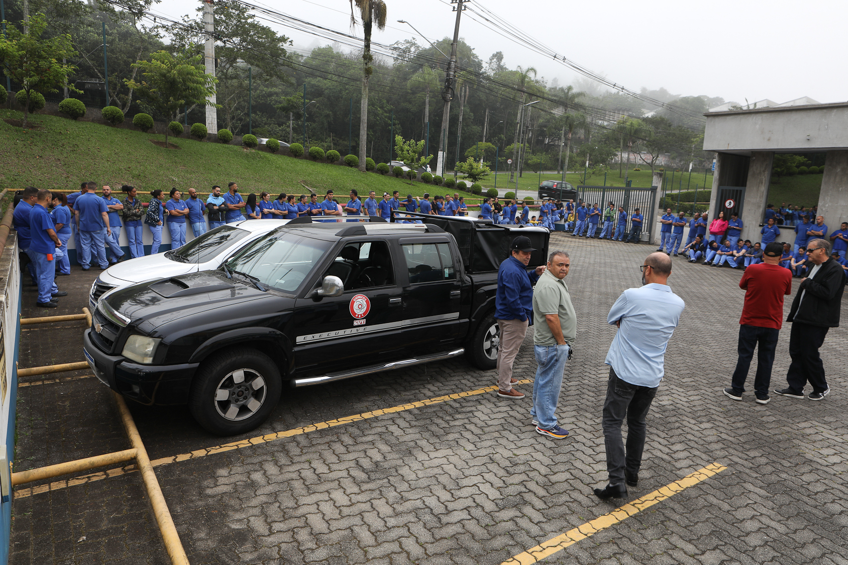 Assembleia na empresa Acrilex sobre os direitos dos trabalhadores PLR, Cesta básica, campanha salarial de 2025. Fotos Dino Santos. Brasil