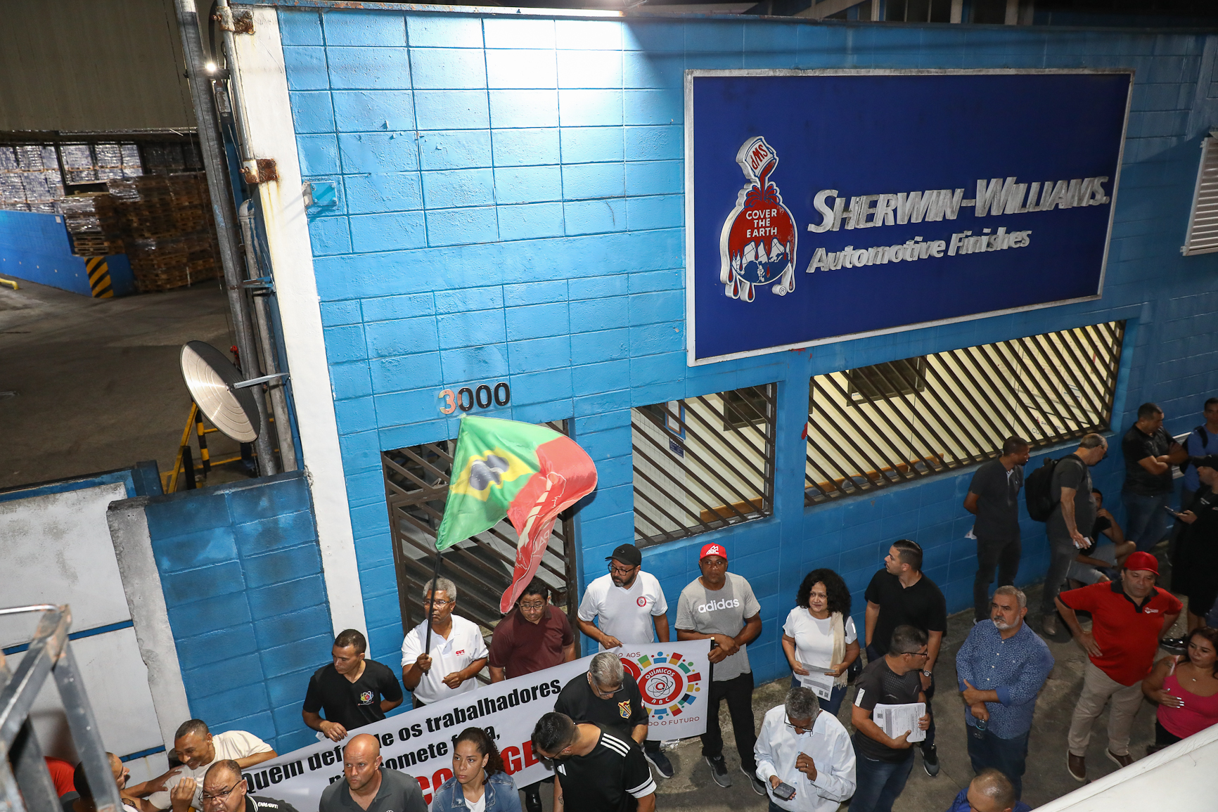 Ato contra a demissão do representante dos trabalhadores por injusta causa na Sherwin Williams. Estrada do Montanhão, 3.000 - São Bernardo do Campo/SP. Fotos Dino Santos. Brasil_13_02_2026.
