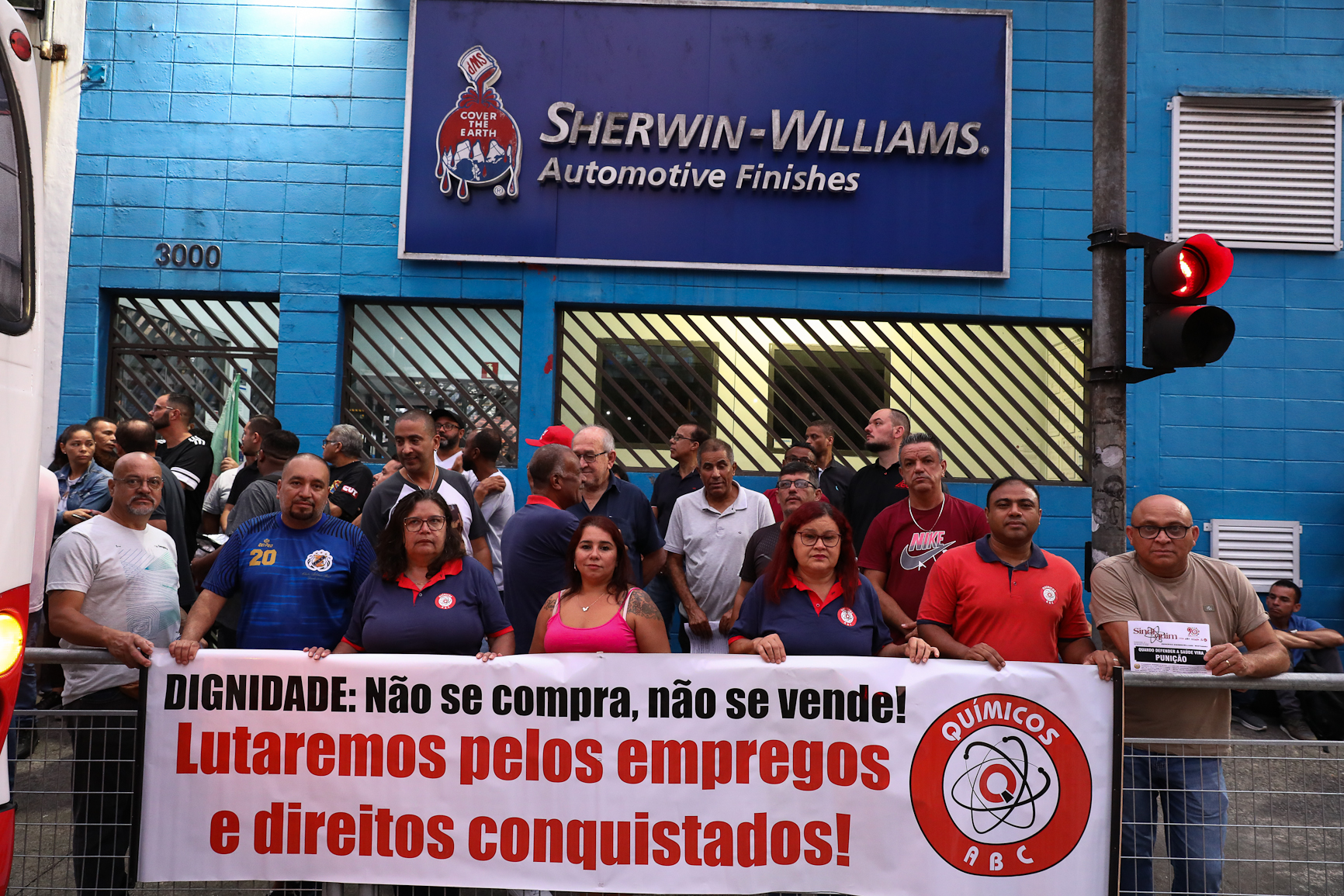 Ato contra a demissão do representante dos trabalhadores por injusta causa na Sherwin Williams. Estrada do Montanhão, 3.000 - São Bernardo do Campo/SP. Fotos Dino Santos. Brasil_13_02_2026.
