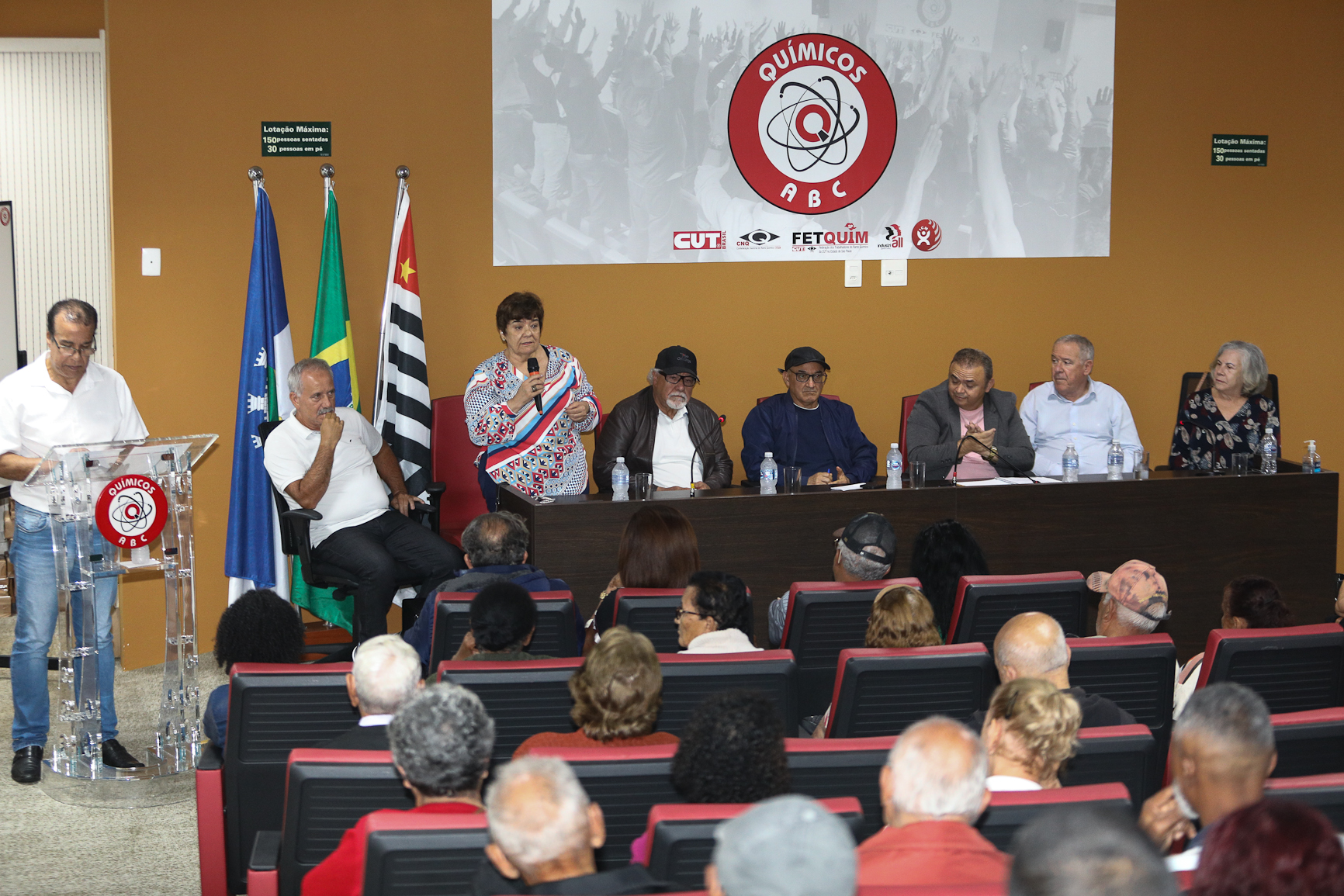 Eleição da nova diretoria da Associação dos Aposentados e Pensionista Químicos do ABC realizado na Sede do Sindicato dos Químicos do ABC realizada na sede do Sindicato dos Químicos do ABC. Rua Senador Flaquer, 813 - Centro de Santo André/SP.