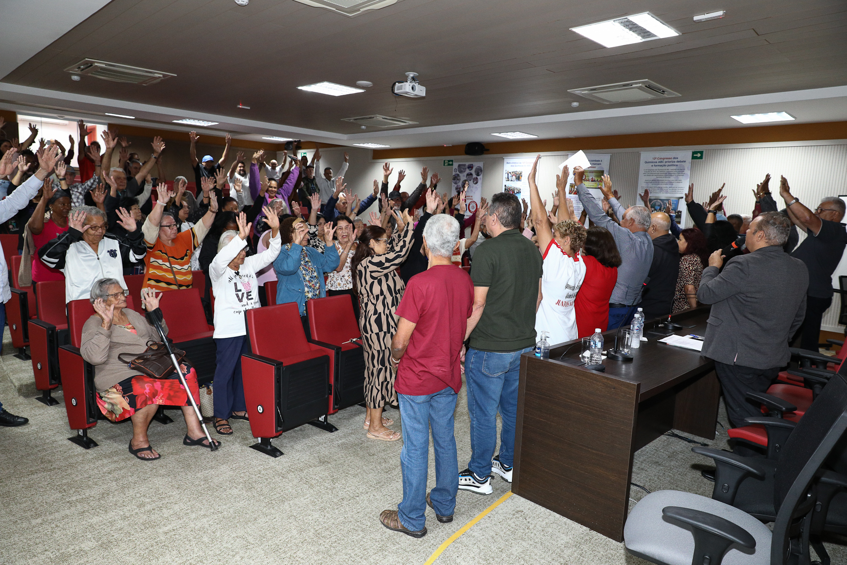 Eleição da nova diretoria da Associação dos Aposentados e Pensionista Químicos do ABC realizado na Sede do Sindicato dos Químicos do ABC realizada na sede do Sindicato dos Químicos do ABC. Rua Senador Flaquer, 813 - Centro de Santo André/SP.