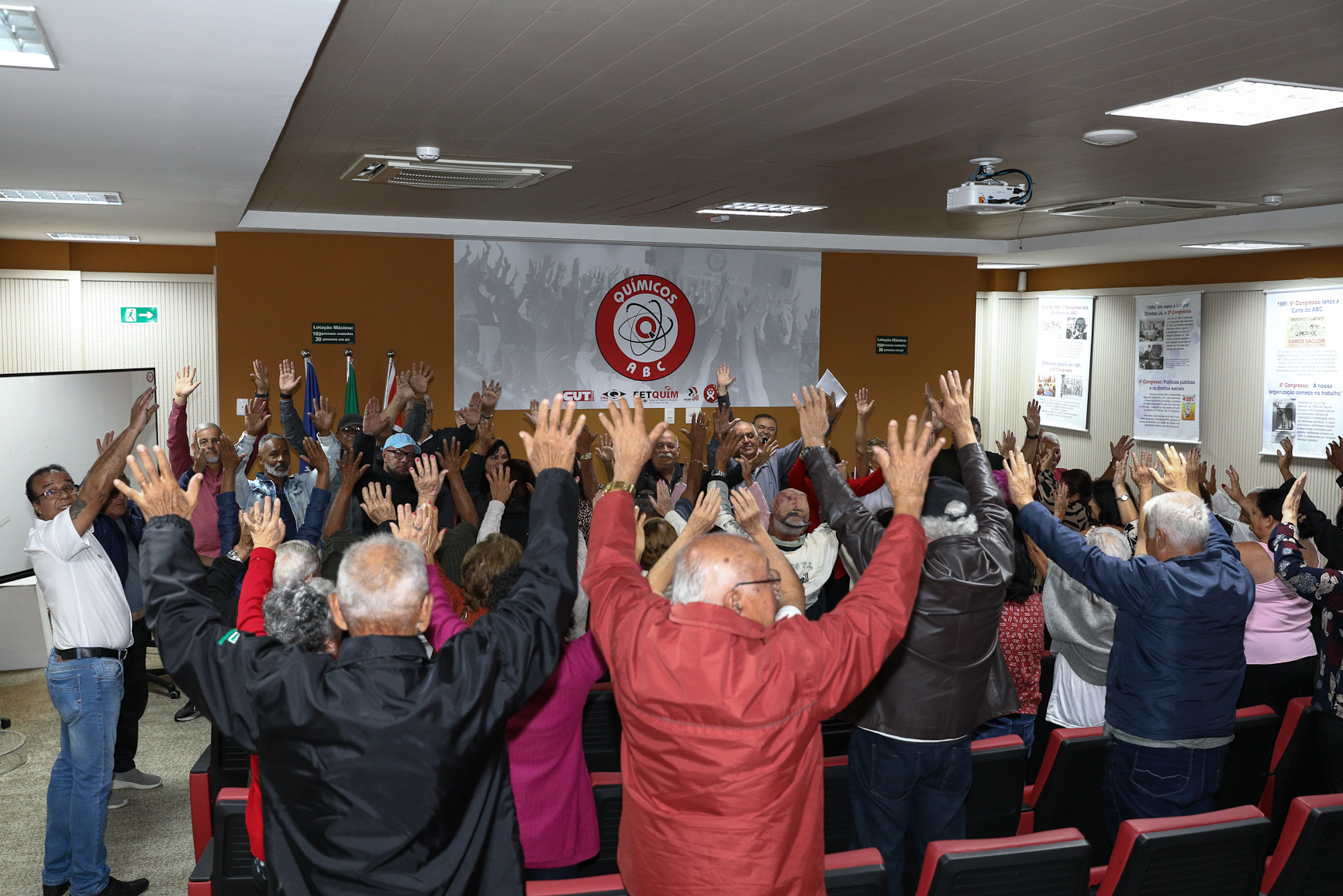 Eleição da nova diretoria da Associação dos Aposentados e Pensionista Químicos do ABC realizado na Sede do Sindicato dos Químicos do ABC realizada na sede do Sindicato dos Químicos do ABC. Rua Senador Flaquer, 813 - Centro de Santo André/SP.