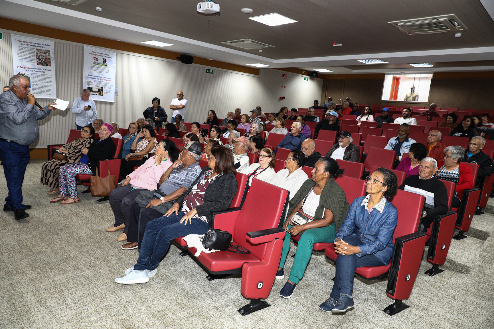 Eleição da nova diretoria da Associação dos Aposentados e Pensionista Químicos do ABC realizado na Sede do Sindicato dos Químicos do ABC realizada na sede do Sindicato dos Químicos do ABC. Rua Senador Flaquer, 813 - Centro de Santo André/SP.