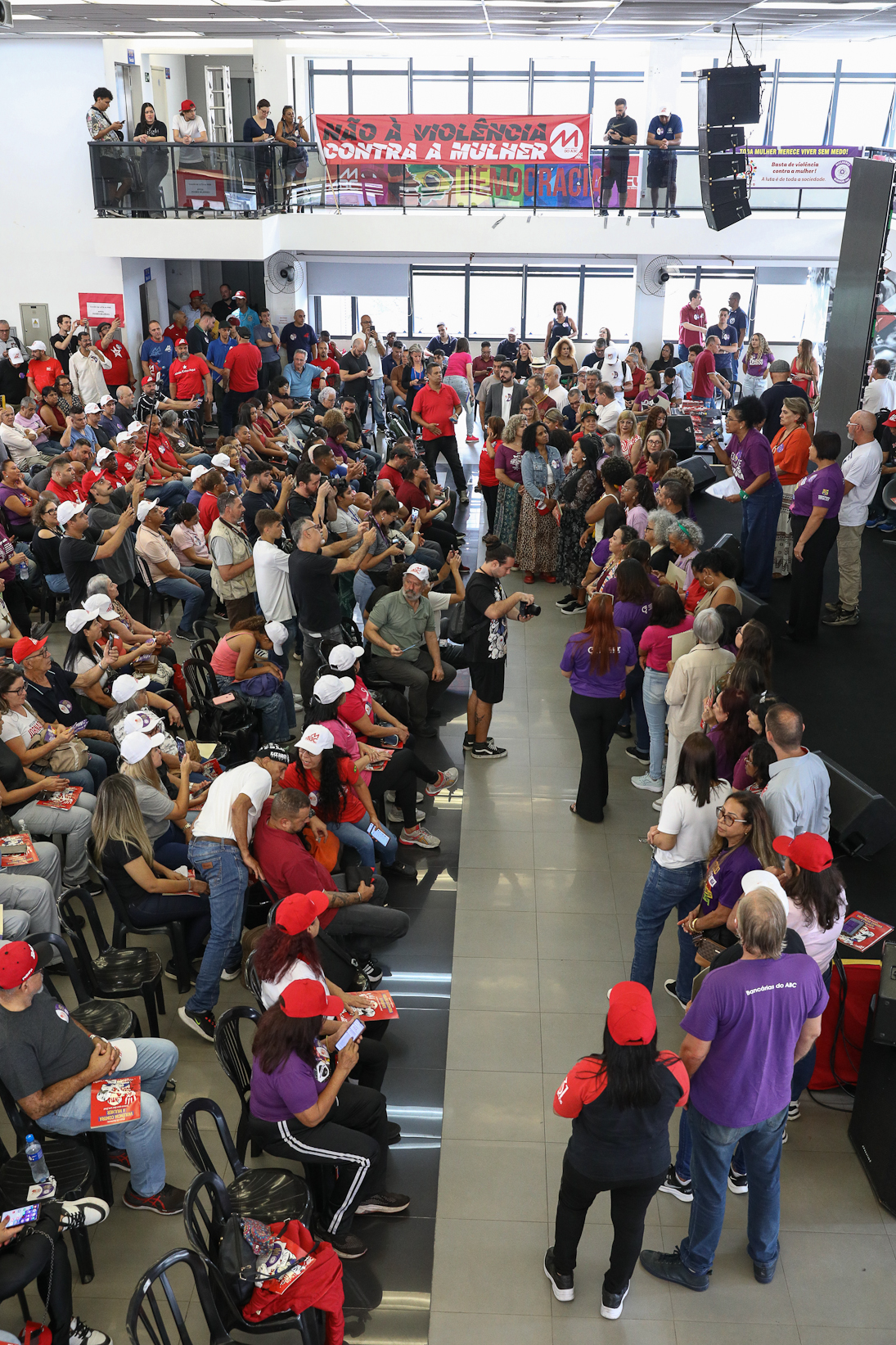 Lançamento da cartilha papo de homen contra a violência a mulher no Sindicato dos Metelúrgicos do ABC com a presensa da ministra das Mulheres do Governo Federal, Márcia Lopes realizado no Sindicato dos Metalúrgicos do ABC. Rua João Basso, 231 - Centro de SBC/SP. Fotos Dino Santos. Brasil_19_03_2026.