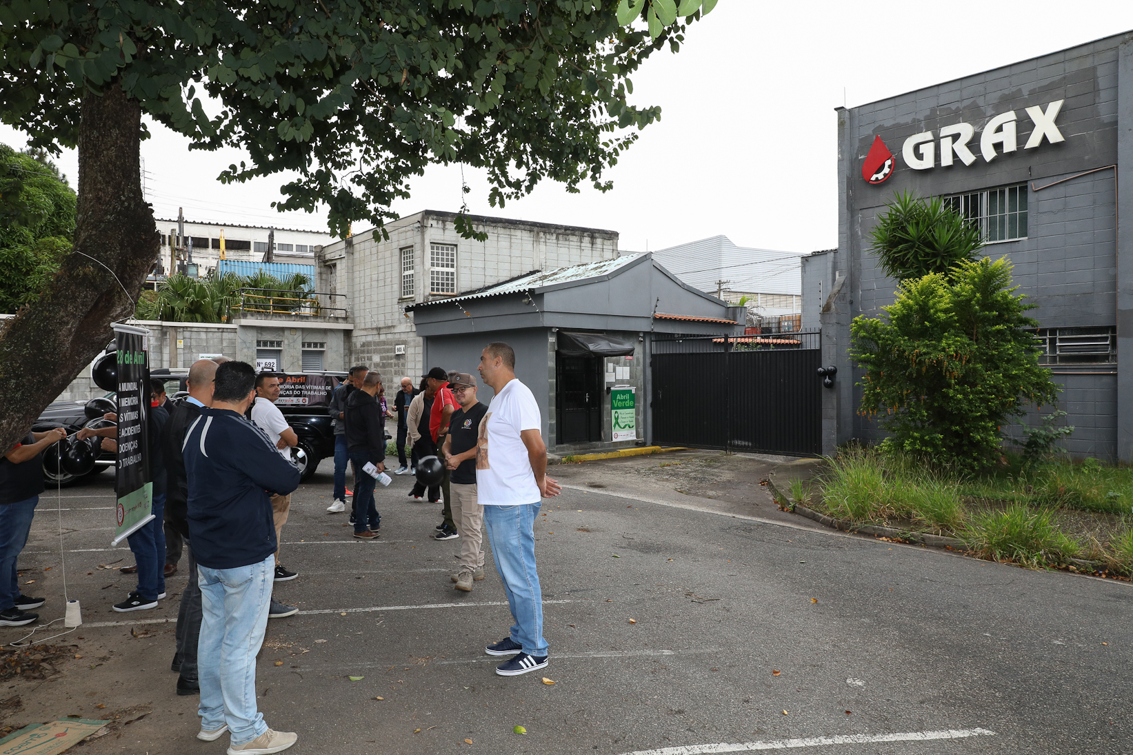 Ato em memória as vítimas de acidentes e doenças relacionadas ao trabalho na empresa GRAX Lubrificantes Especiais. Rua Zequinha de Abreu, 668 - Jd. Sonia Maria/Mauá-SP. Fotos Dino Santos. Brasil_28_04_2026. 