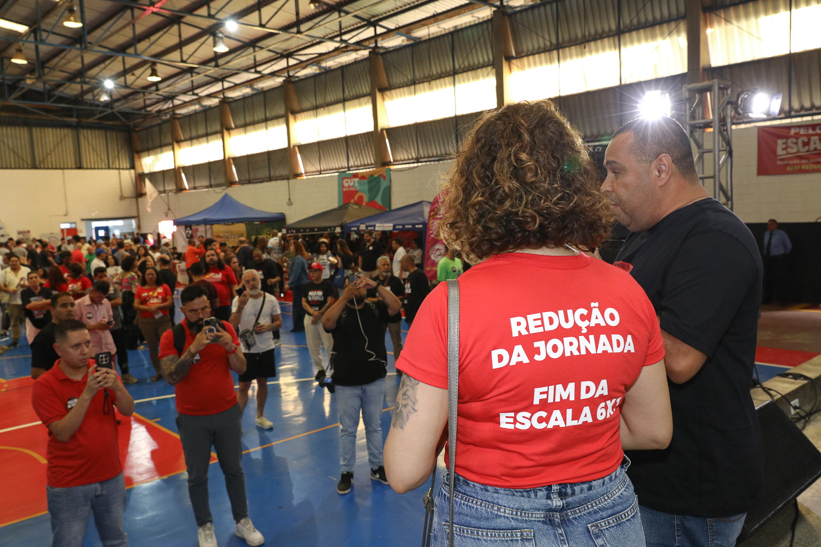1º de maio realizado no Metal Clube em Osasco/SP por redução da jornada sem redução de salário, Redução da Jornada 6x1. Fotos Dino Santos. Brasil_01_05_2026.