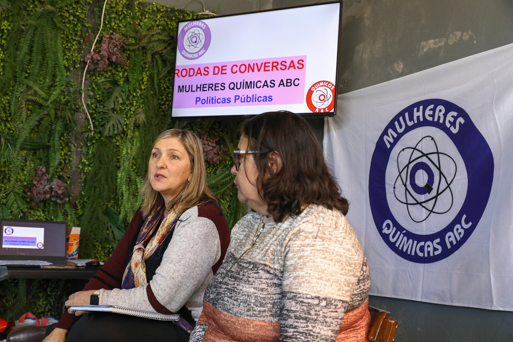 Roda de conversa das Mulheres Químicas do ABC sobre as políticas públicas para as mulheres realizada na Sociedade Amigos do Jardim Valdibia e Lauro Gomes. Rua Sebastião Souto, 15 - SBC. Fotos Dino Santos. Brasil_27_06_2026.