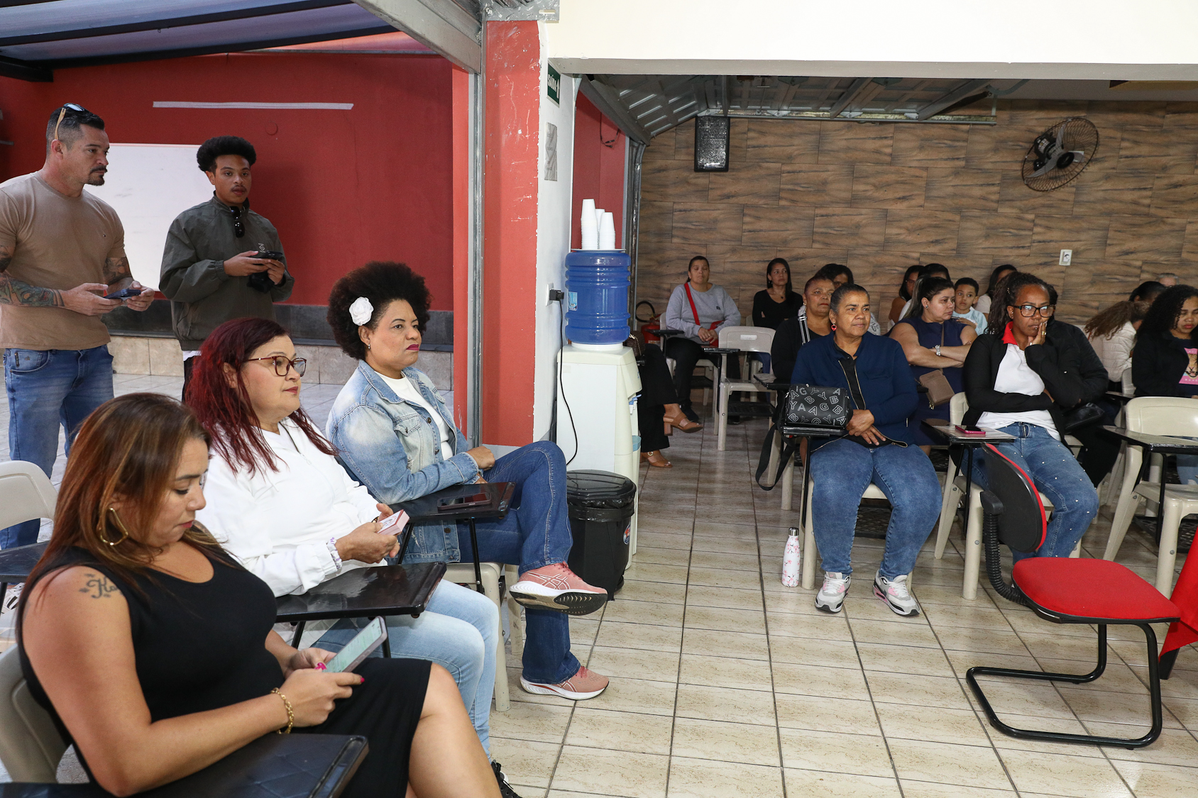 Roda de conversa com as mulheres da categoria Química do ABC sobre políticas públicas com a vereadora Ana Nice realizado na regional de Diadema. Fotos Dino Santos. Brasil_01_08_2026.