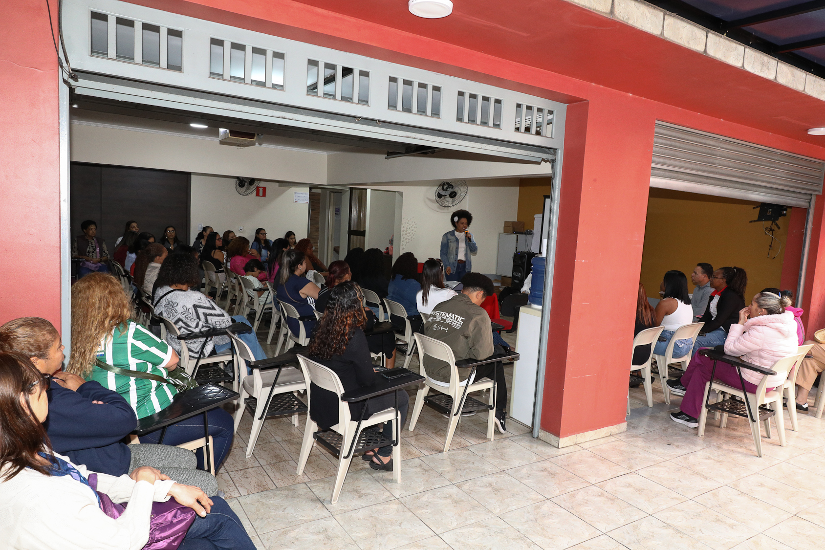 Roda de conversa com as mulheres da categoria Química do ABC sobre políticas públicas com a vereadora Ana Nice realizado na regional de Diadema. Fotos Dino Santos. Brasil_01_08_2026.