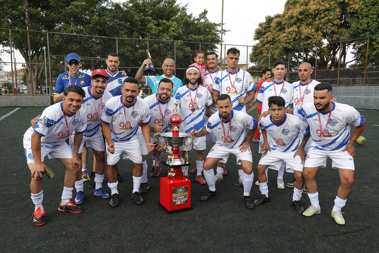 Weg Tintas levanta a taça da 5ª Copa Química Inter-Empresas – Society!