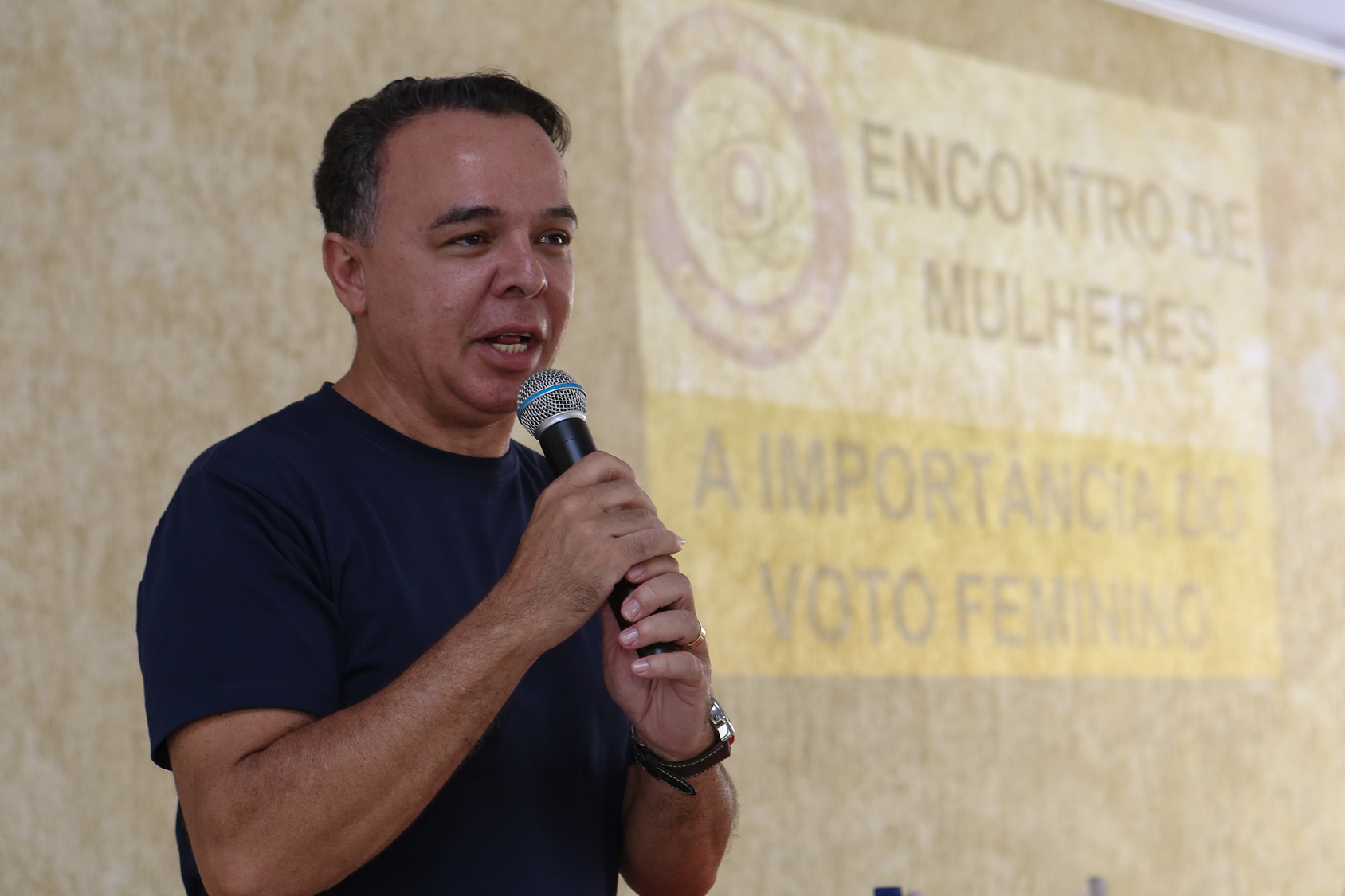 Encontro de mulheres da categoria química do ABC para debater a importância do voto feminino.